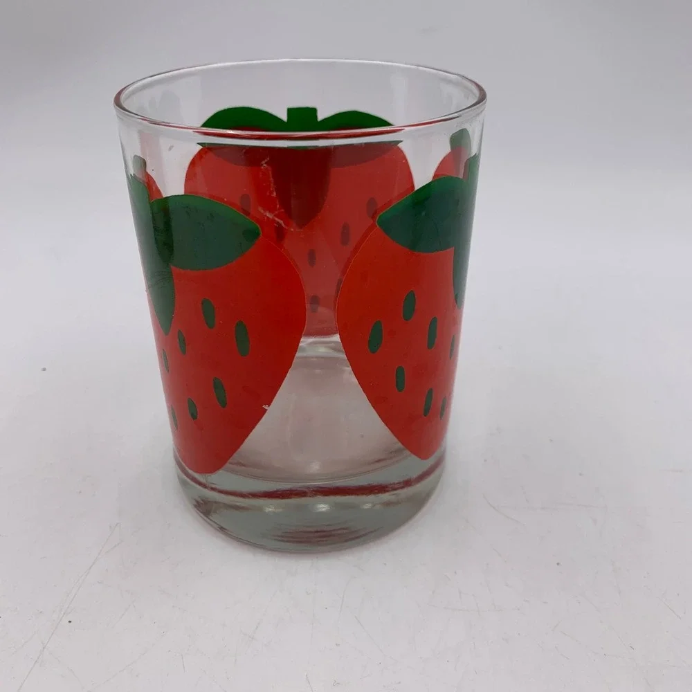 Vintage Indiana‎ Glass Strawberry Drinking Glasses Set of 3 Retro MCM Tumblers